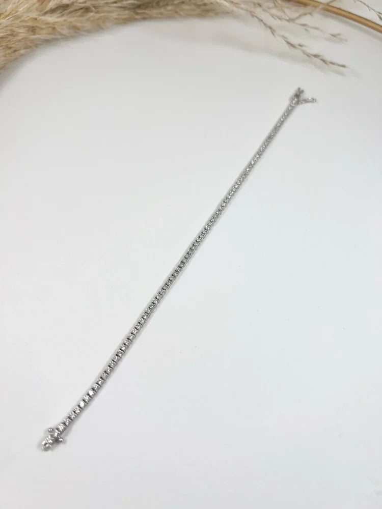 Vintage 2ct Diamond Line Tennis Bracelet in 14ct White Gold