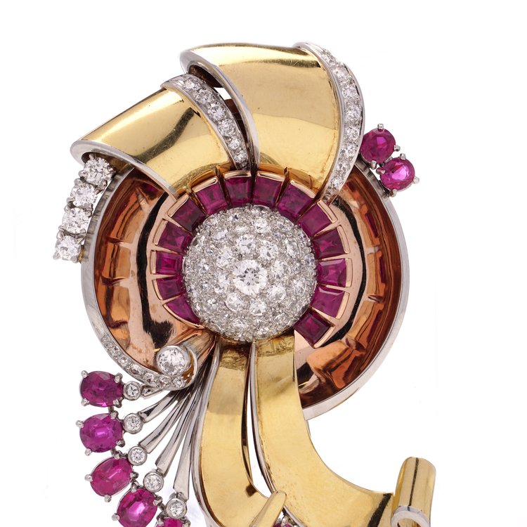 Vintage 1940s Retro 3.20ct Ruby 3.60ct Diamond Gold Floral Spray Brooch