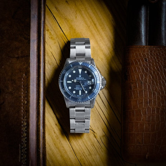 Rolex Oyster Perpetual Date Submariner 1680 Stainless Steel 40mm Automatic Watch with Blue Bezel