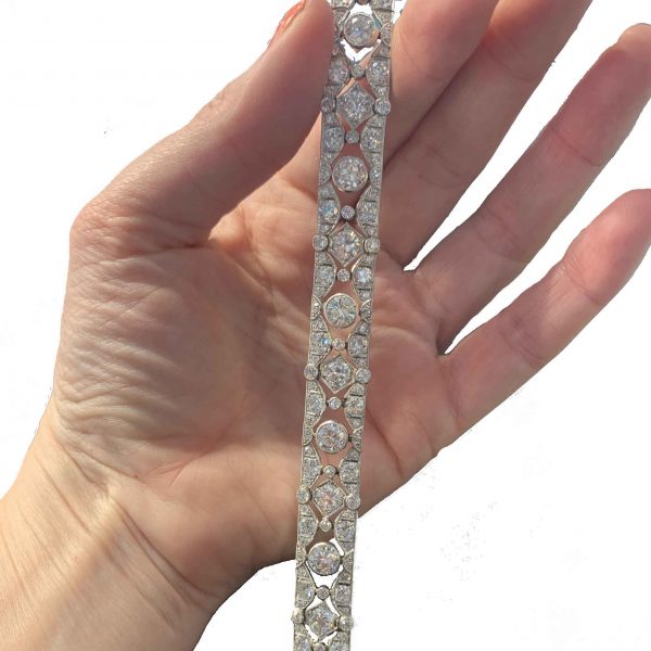 Art Deco French Old Cut Diamond Bracelet in Platinum, 17.00 carat total; old European cut diamonds beautifully set in platinum with engraved sides, Circa 1925