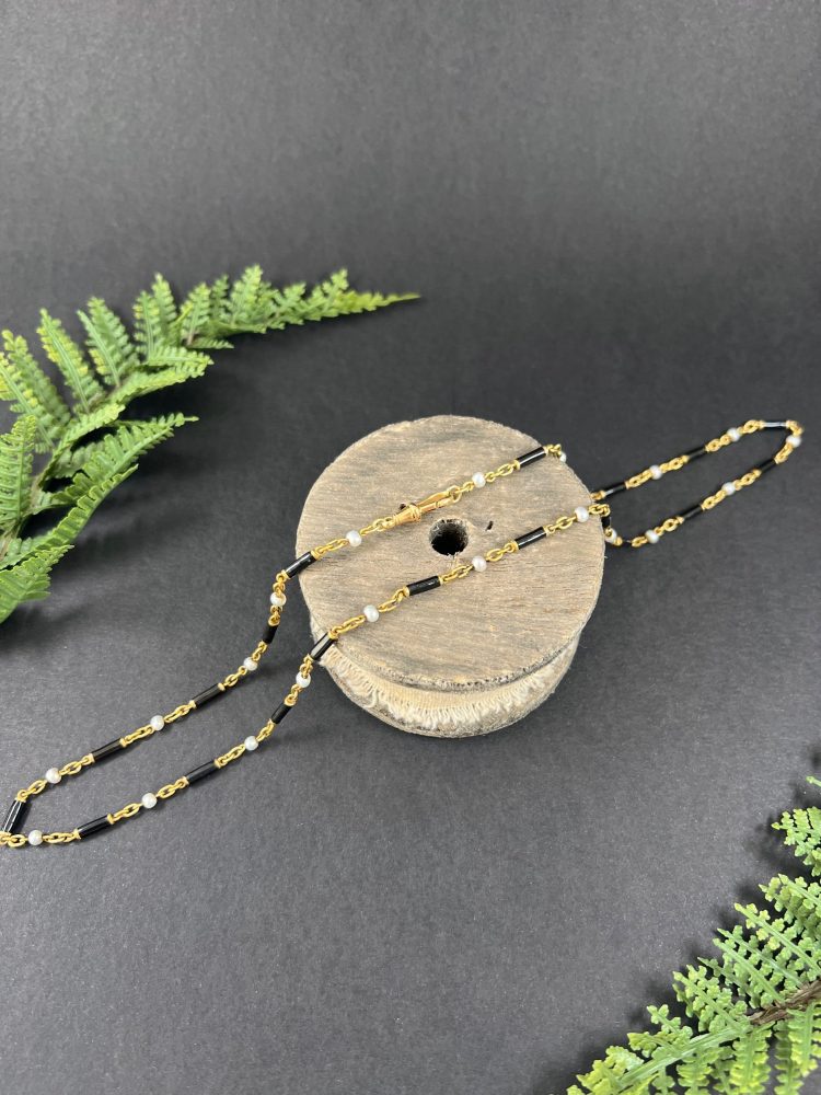 Antique Enamel And Pearl Long Necklace In 18 Carat Yellow Gold