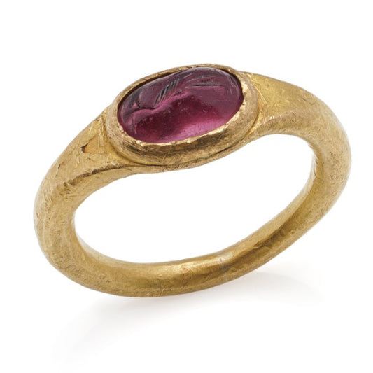 Antique Roman 22ct Gold Carved Amethyst Intaglio Ring