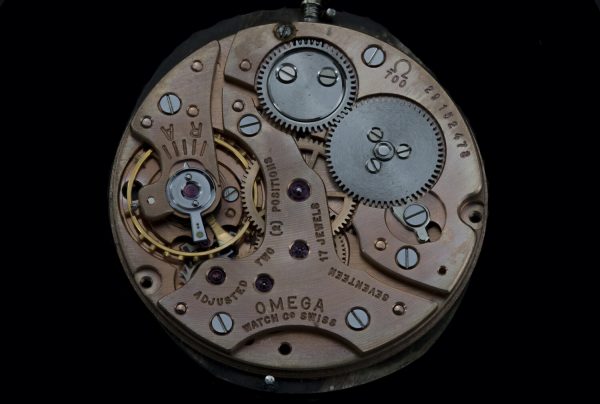 Vintage Omega 8195 Ladies 18ct White Gold and Diamond Set Manual Watch, Circa 1980s