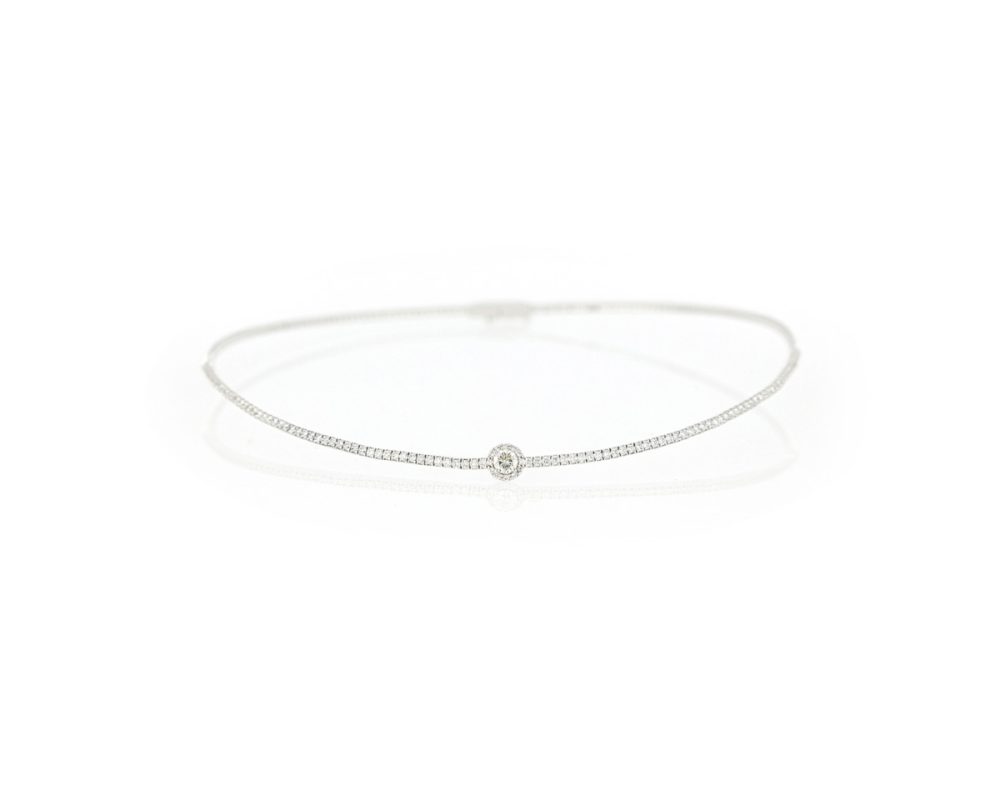 Fine Diamond Necklace in 18ct White Gold