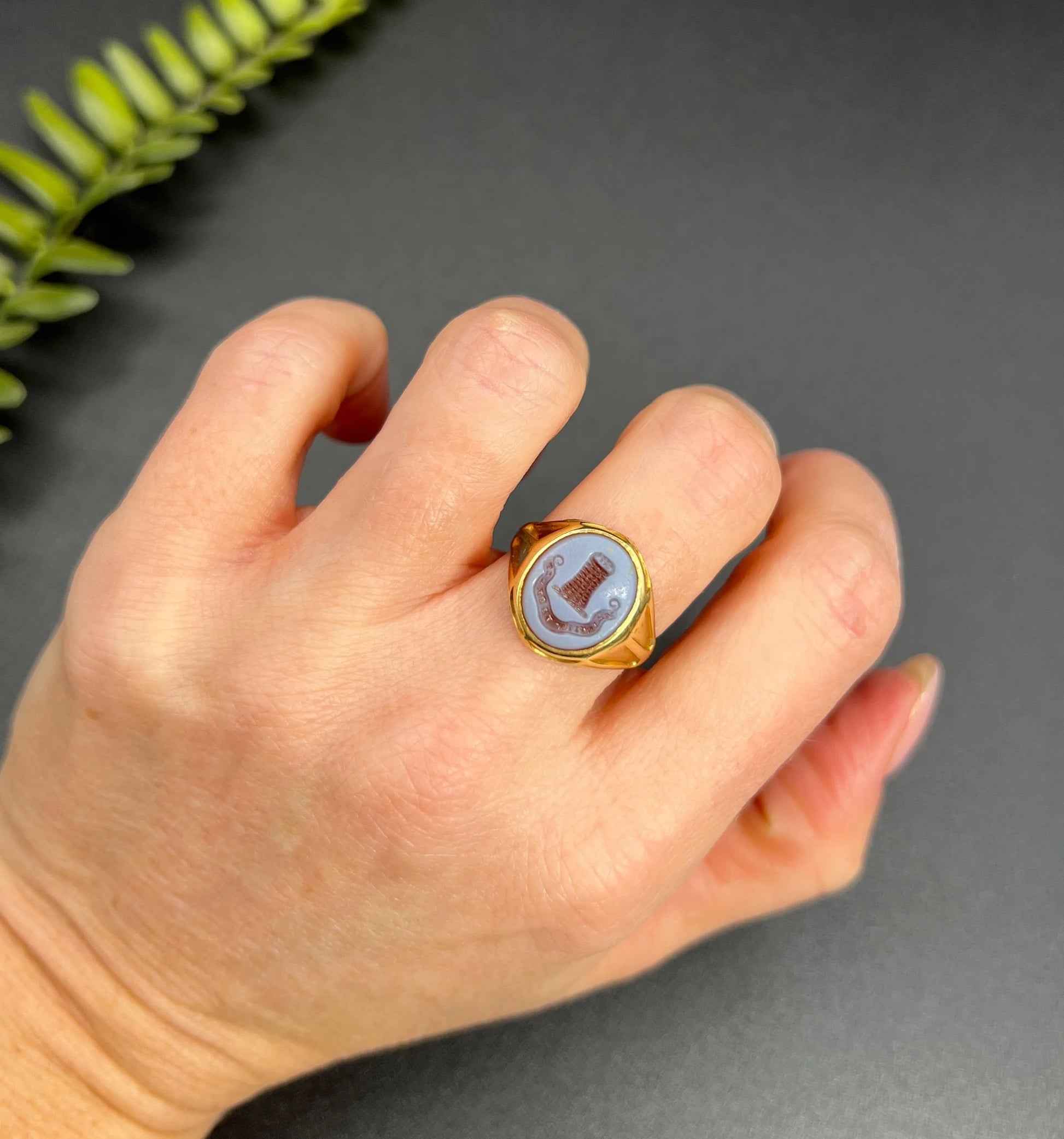 Antique 18 Carat Yellow Gold Sardonyx Seal Crest Signet Ring, Circa 1900