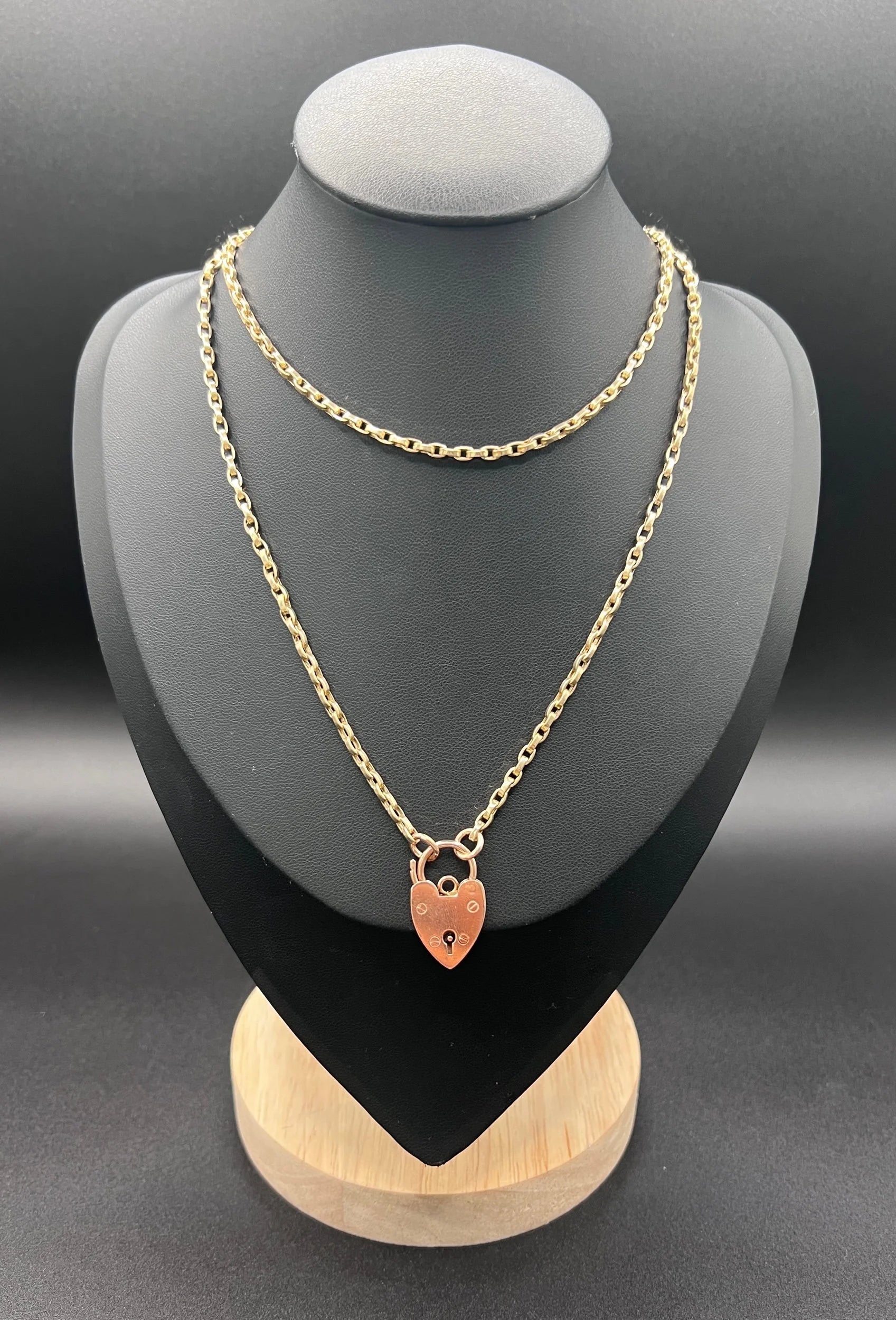 Victorian 9 Carat Yellow Gold Rolo Link Chain with Vintage Heart Padlock Clasp