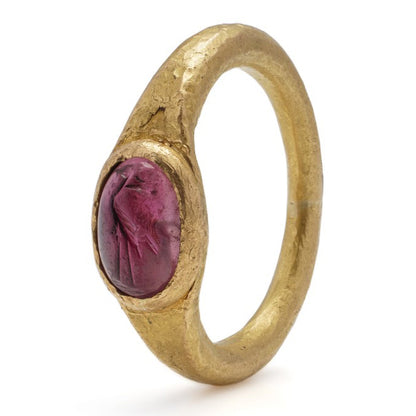 Antique Roman 22ct Gold Carved Amethyst Intaglio Ring