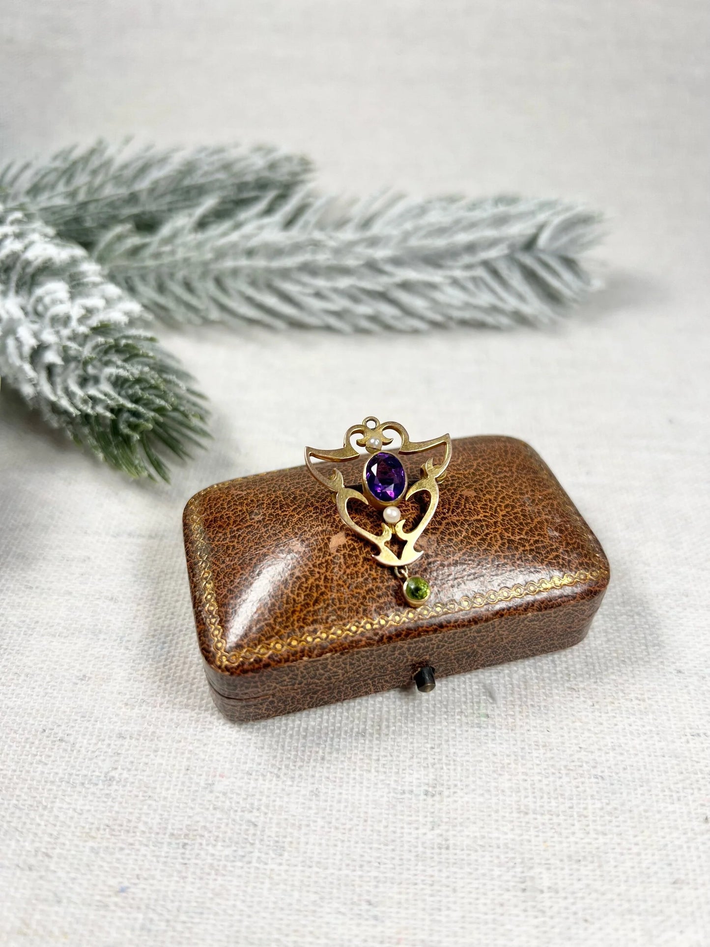 Antique 9ct Gold, Edwardian Amethyst, Pearl & Peridot Suffragette Pendant/Brooch