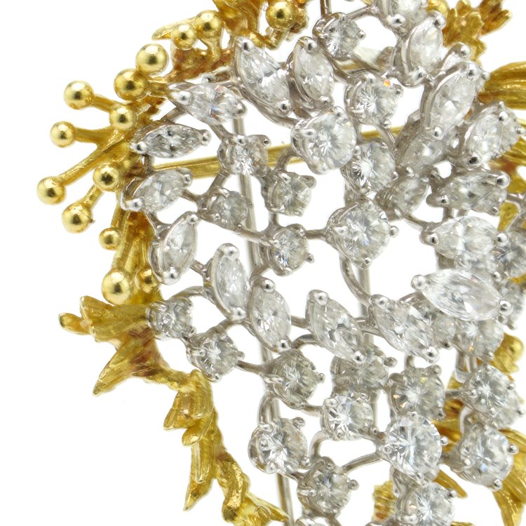 Vintage 6ct Diamond Changeable Brooch in 18ct Gold; 2-in-1 diamond brooch, central panel features 6.05 carats of brilliant and marquise-cut diamonds mounted in 18ct white gold, surrounded by a removeable abstract 18ct yellow gold frame