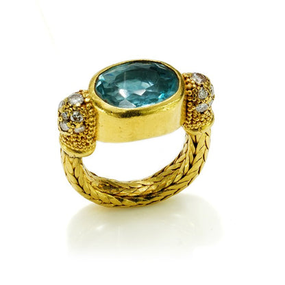 Vintage Byzantine Style 5ct Aquamarine Ring in 22ct Gold