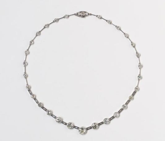 Art Deco Graduated Old Cut Diamond Necklace, 10 carats, thirty-two old-cut diamonds, collet-set with millegrain border, gate-bar links, 18ct white gold.