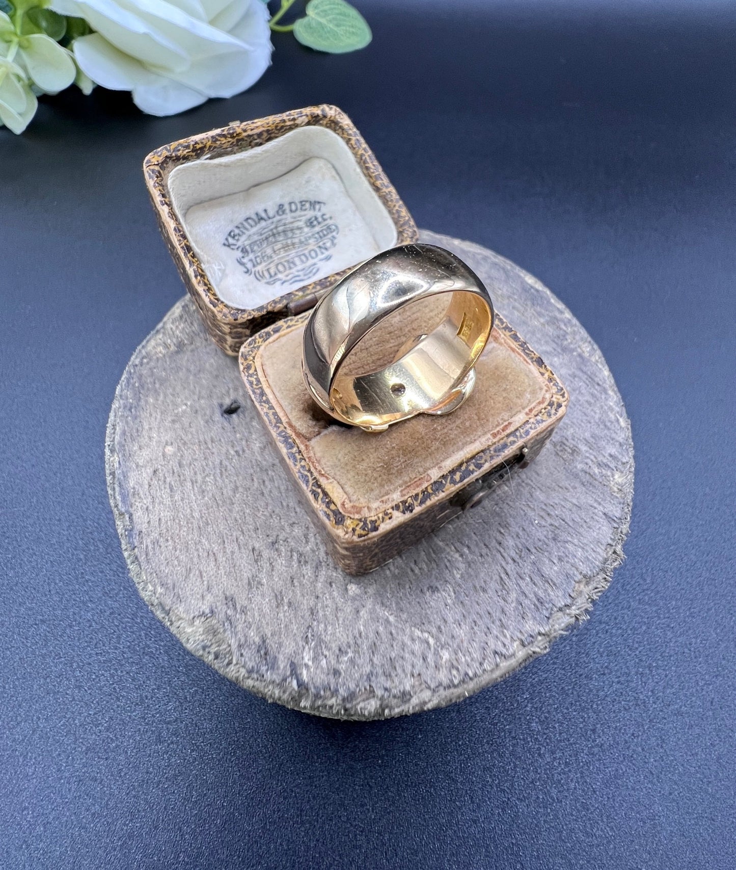 Antique 18 ct Yellow Gold, Edwardian Star Set Diamond Buckle/Belt Ring