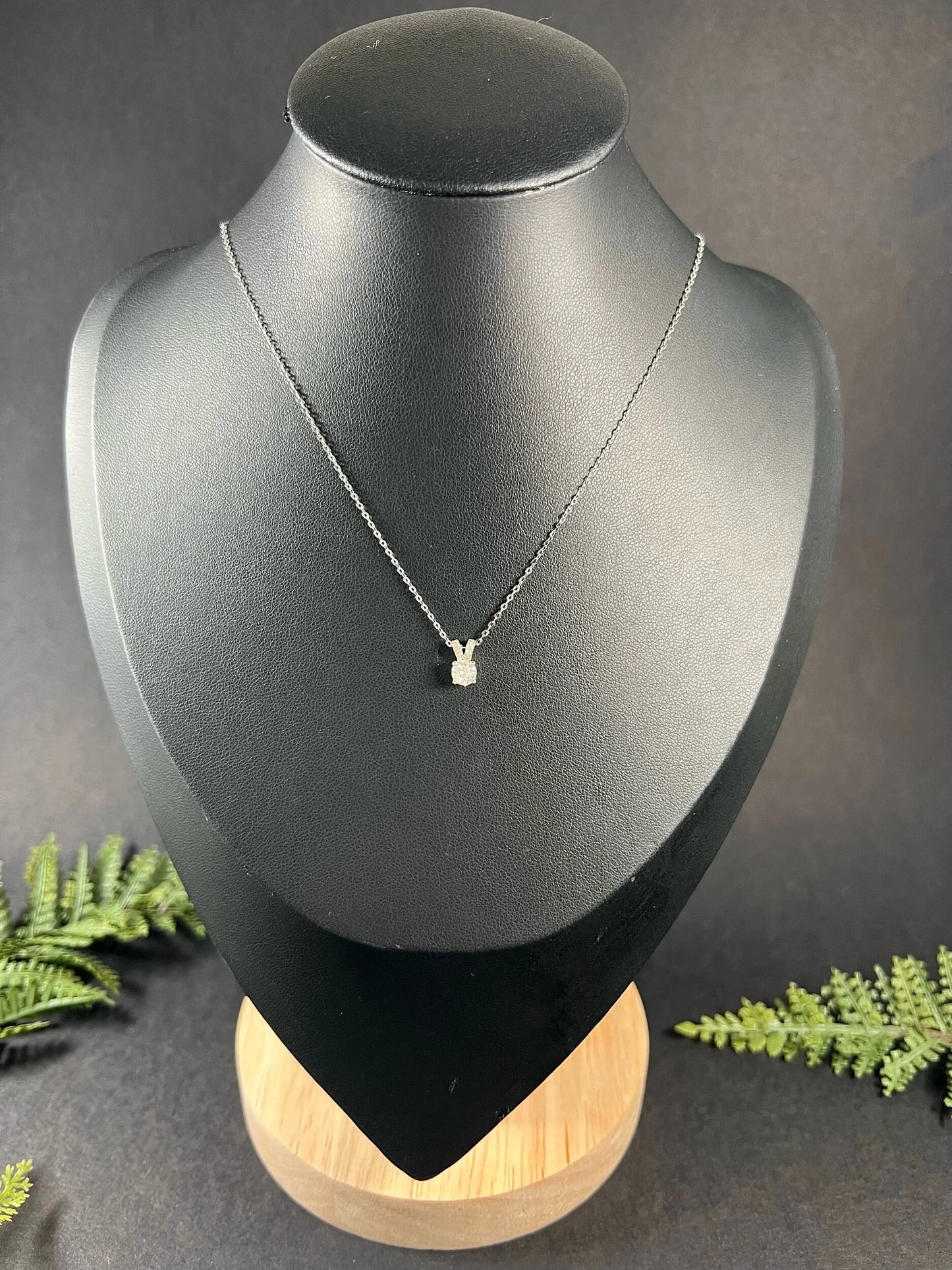 Vintage 18 ct White Gold, 1940's Diamond Pendant Necklace With Modern Trace Link Chain