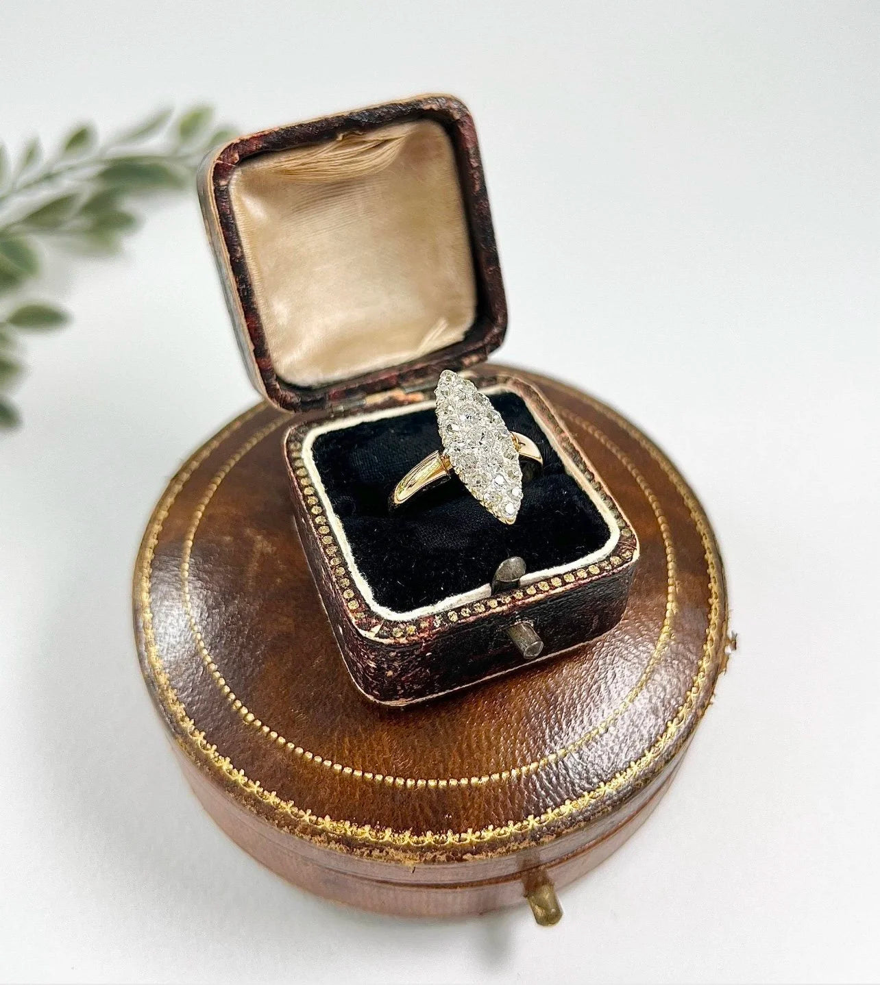 Victorian 18 Carat Yellow Gold Diamond Marquise/Navette Ring, Circa 1880