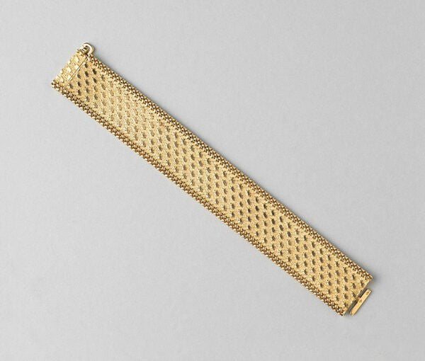 Vintage Georges Lenfant Gold Bracelet, 18ct yellow gold flat mesh woven bracelet with textured geometric design and polished braided border, France, Circa 1970