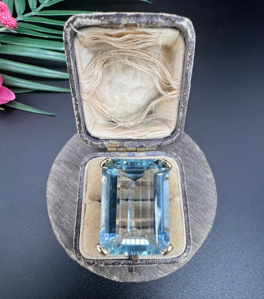 Vintage 19.64ct Aquamarine Solitaire Cocktail Ring with Baguette Diamond Shoulders