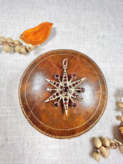 Vintage 9ct Gold Stamped, 1960s Garnet Starburst Pendant