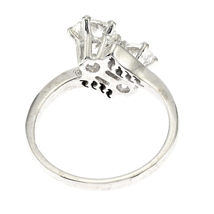 Vintage 1940s Old European Cut Diamond Toi et Moi Two Stone Crossover Engagement Ring, 1.51 carats