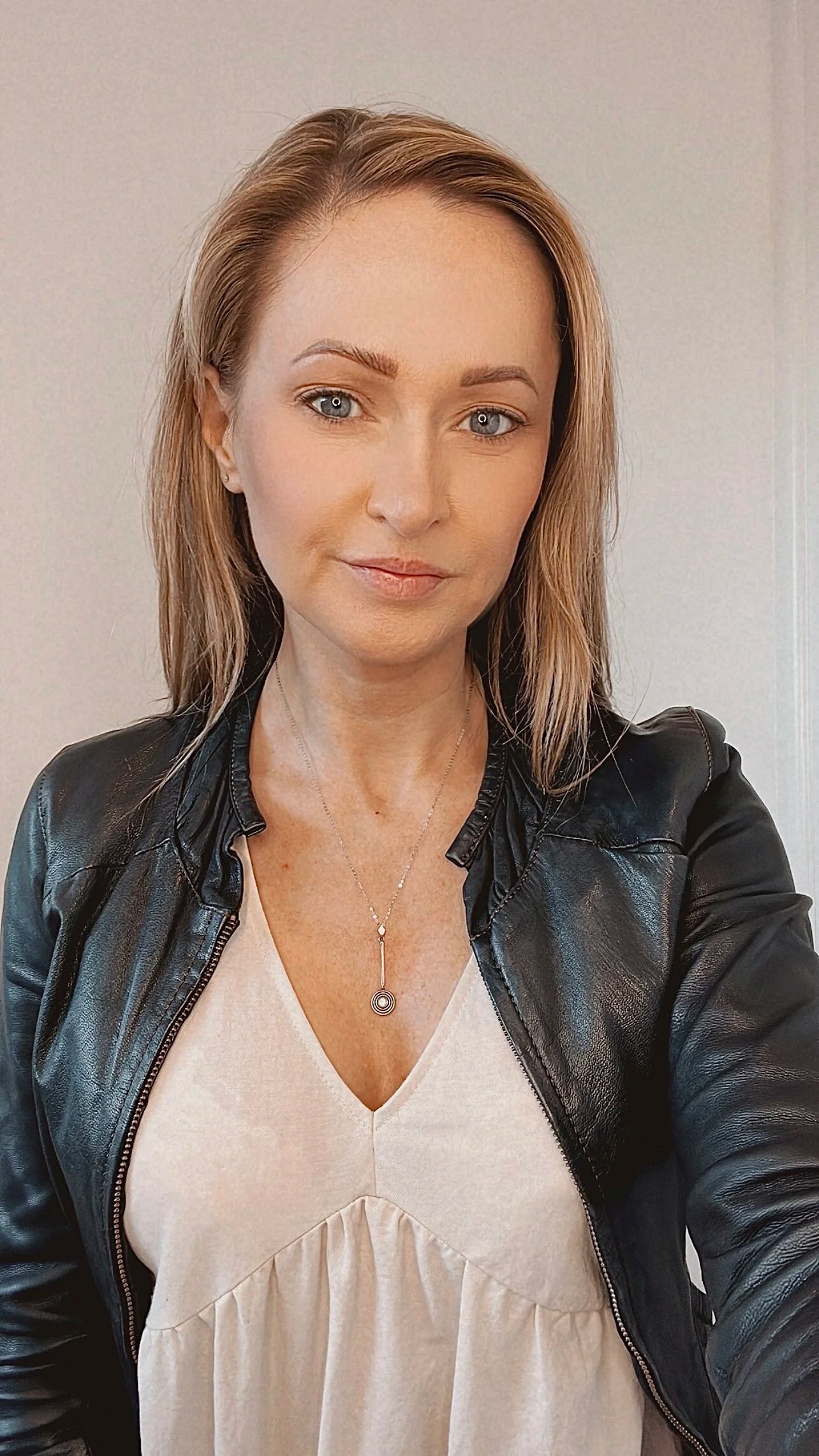 Antique 18 ct White Gold And Platinum Art Deco Diamond Target Pendant Necklace