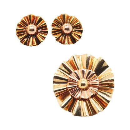 Mauboussin 1940s Retro Gold Brooch and Earrings Suite, Reflections by Trabert & Hoeffer for Mauboussin