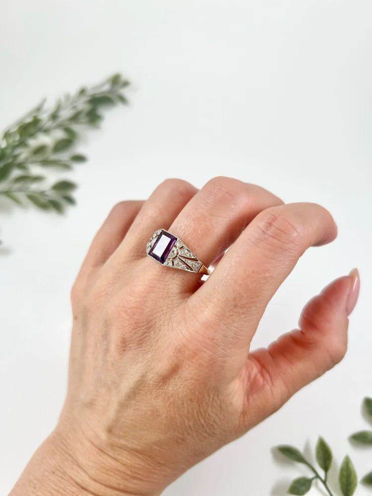 Antique Amethyst And Diamond Ring In 18 Carat Yellow Gold And Platinum