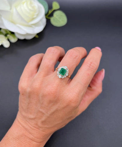 Vintage 18ct Gold, 1940s Emerald & Diamond Cluster Dress Ring