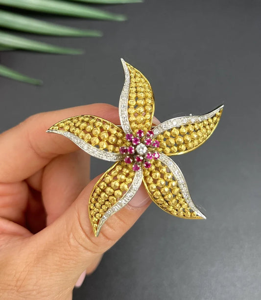 Vintage Diamond Ruby Gold and Platinum Flower Brooch come Pendant