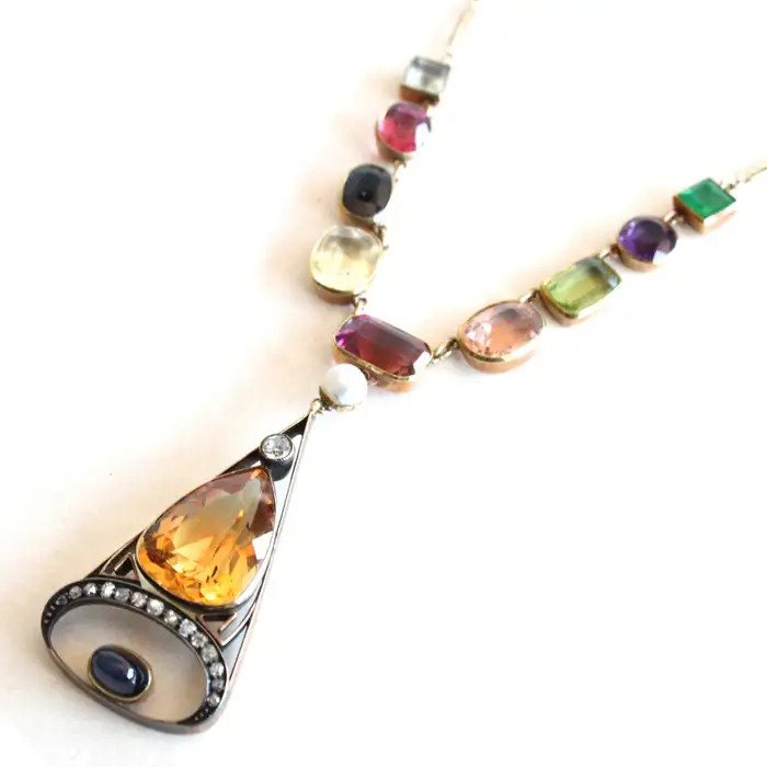 Antique Russian Multi Gemstone Necklace in Tri Colour 15 Gold Circa 1890s