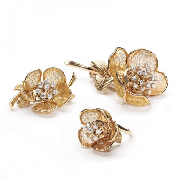 Vintage Piaget 18ct Gold and Diamond Flower Suite, comprising a ring and two brooches, articulated gold mesh set with diamonds, Circa 1960