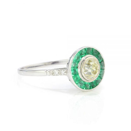 0.45ct Old Cut Diamond and Emerald Cluster Target Ring in 18ct White Gold