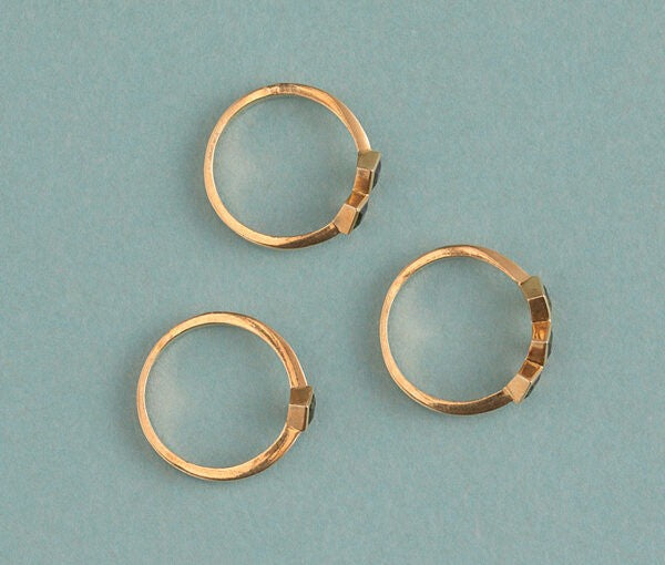 Contemporary Set Of Three Green Tourmaline and 18ct Yellow Gold Rings