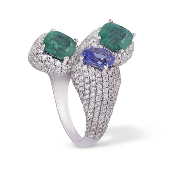 Diamond, Emerald and Tanzanite Cocktail Ring, 6.58ct total, 18ct Gold