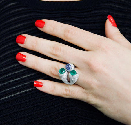 Diamond, Emerald and Tanzanite Cocktail Ring, 6.58ct total, 18ct Gold