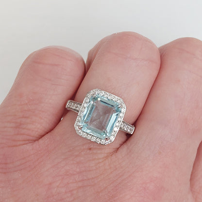 3.77ct Aquamarine and Diamond Cluster Ring