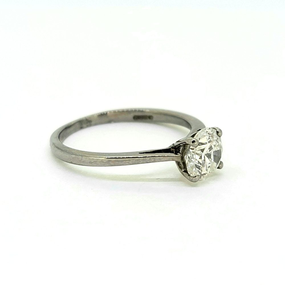 1.31ct Diamond Solitaire Engagement Ring in Platinum