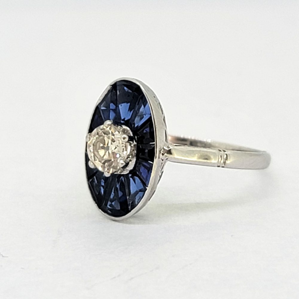 Vintage Diamond and Sapphire Cluster Target Plaque Ring