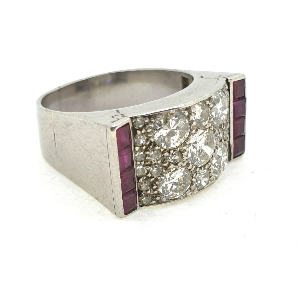 Vintage 1940s Retro 1.80ct Diamond and Ruby Tank Ring in Platinum