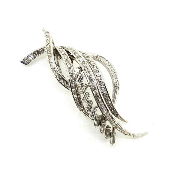 Diamond Spray Brooch in 18ct White Gold, 1.75 carat total, baguette and brilliant-cut diamonds