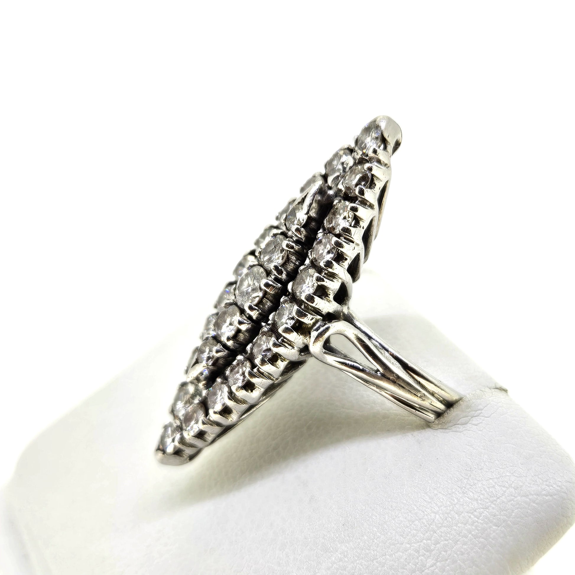 Vintage 1940s Diamond Marquise Cluster Navette Ring