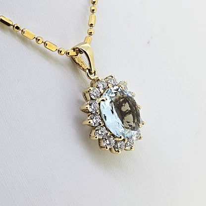 Aquamarine And Diamond Pendant D1.40 Aq3.5