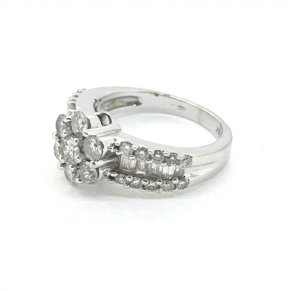 1.50ct Diamond Daisy Cluster Dress Ring in 14ct white gold