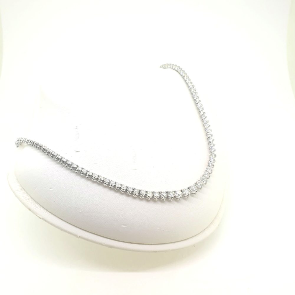 Graduated Diamond Line Necklace, 14.45 carat total