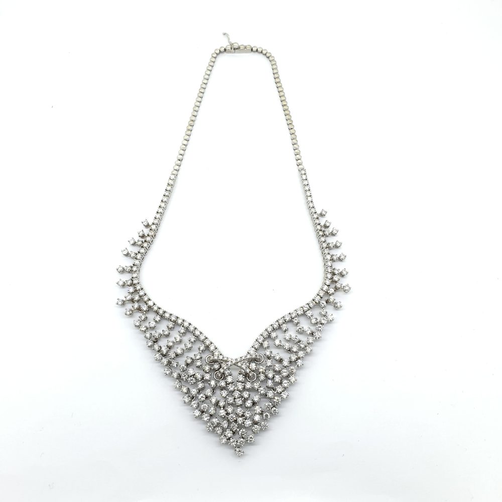 Fine Diamond Necklace, 15.45 carat total