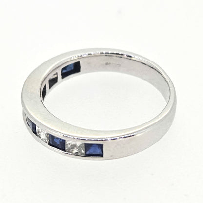 Sapphire and Diamond ET 18ct