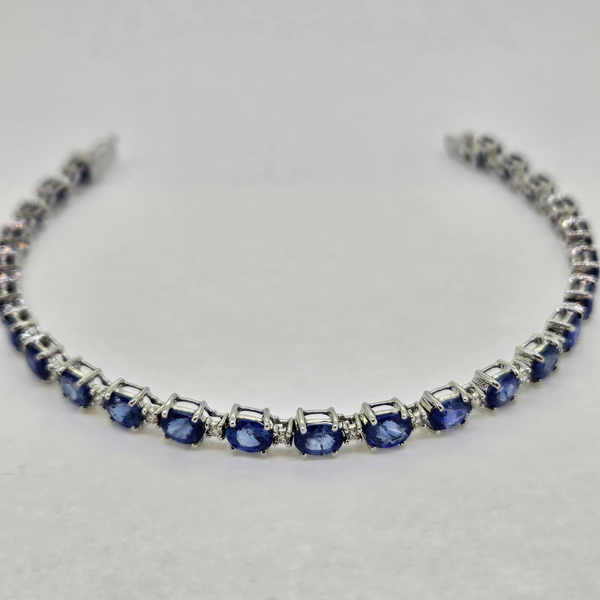 Oval Sapphire and Diamond Line Bracelet, 11.21 carats