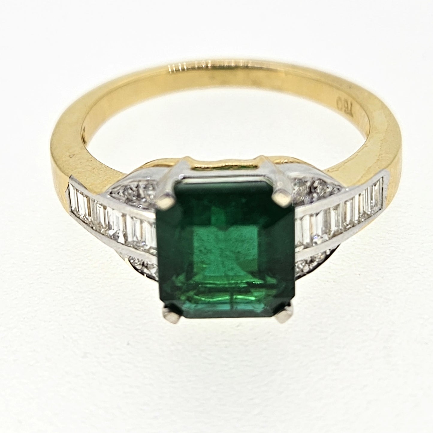Emerald and Diamond Cluster Ring Em2.30 D0.28