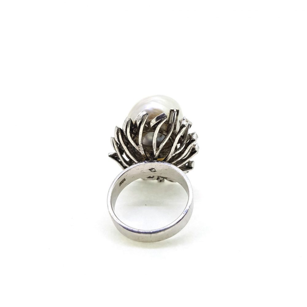 Contemporary South Sea Pearl and Diamond Dress Ring