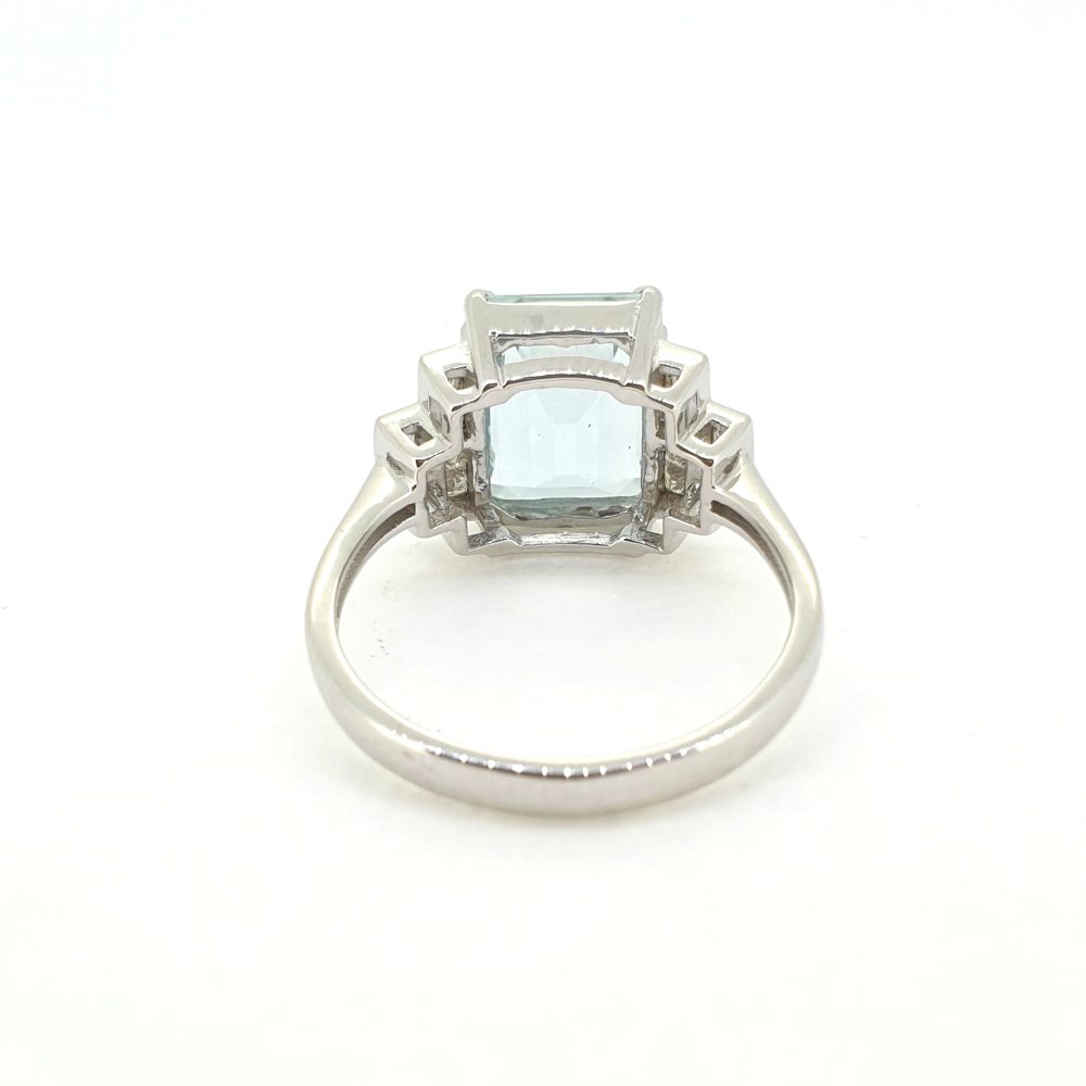 2.98ct Aquamarine and Diamond Dress Ring