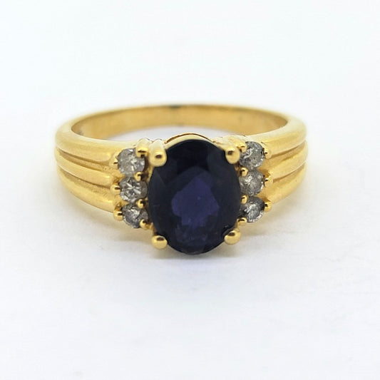 Oval Sapphire and Diamond Ring in 18ct Yellow Gold
