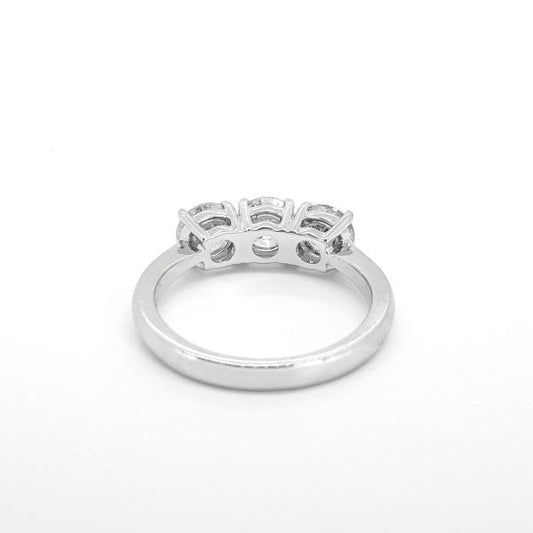 Diamond three stone ring in 18ct white gold, 2.25 carat total